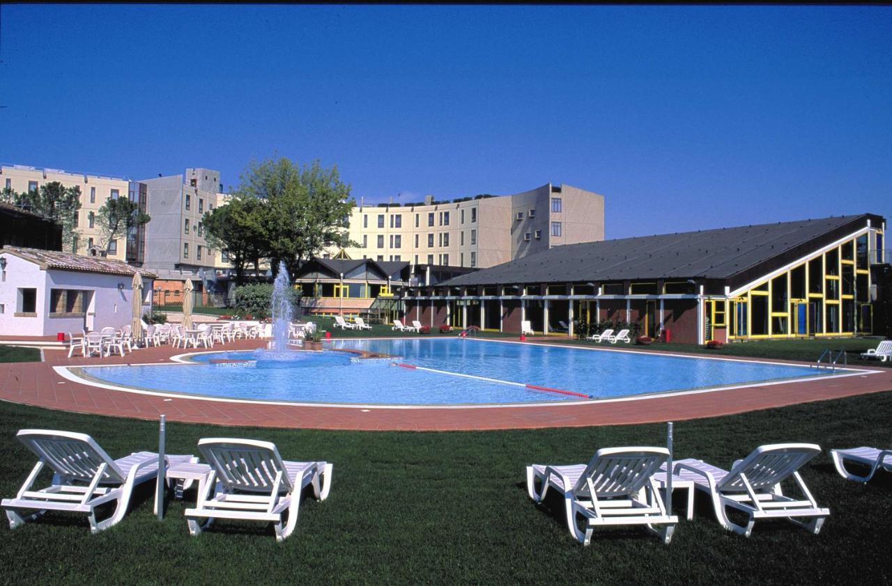 Hotel Federico II Iesi Exterior foto